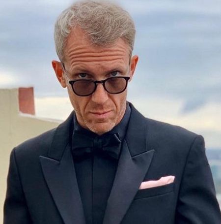 Yaron Varsano's estimated net worth is $30 million in 2021.